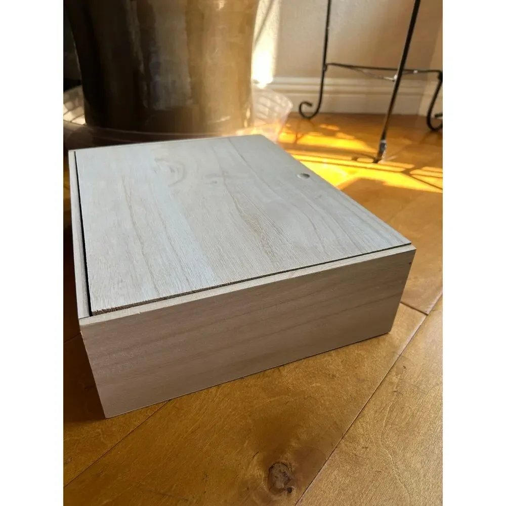 Williams Sonoma wooden gift box crate empty